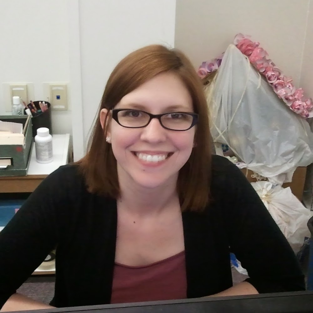 Meet your Posher, Laurel